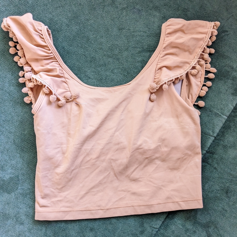 Kortni Jeane small flounce top